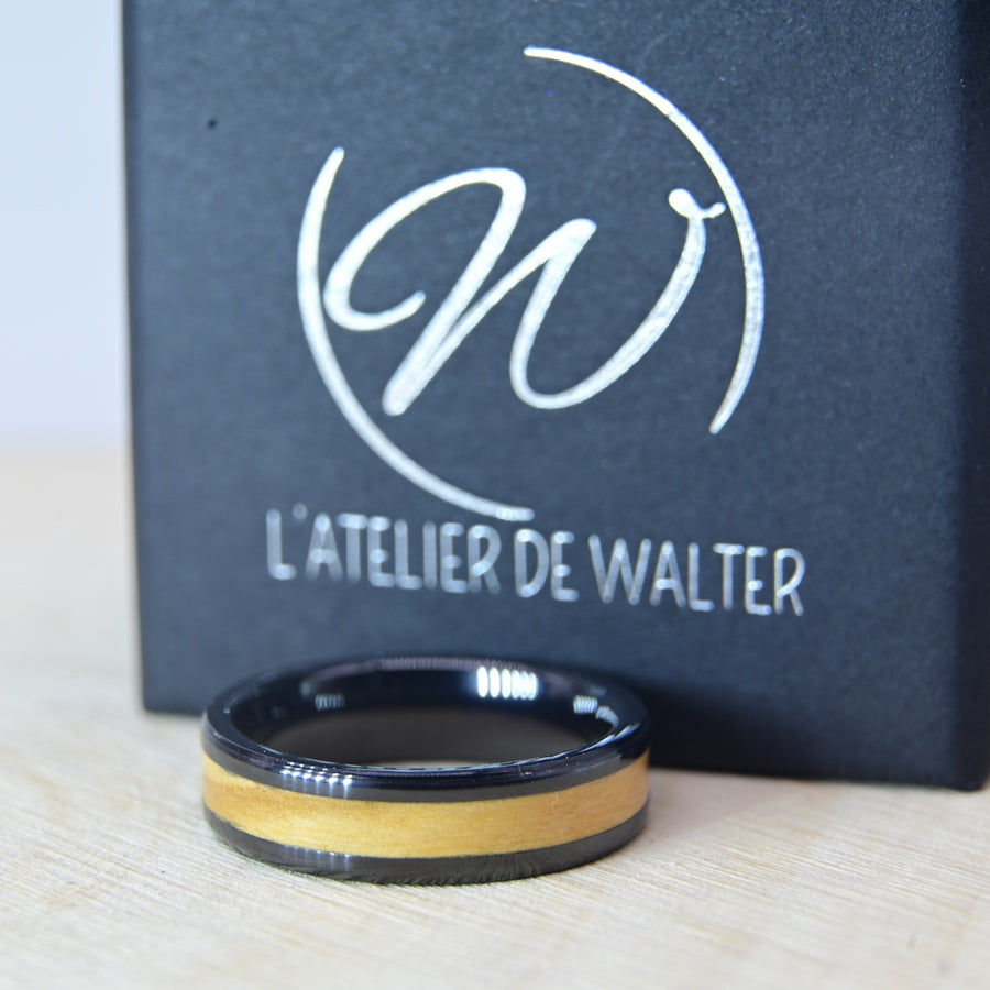 Bague avec Bois d'Olivier - Céramique Noire