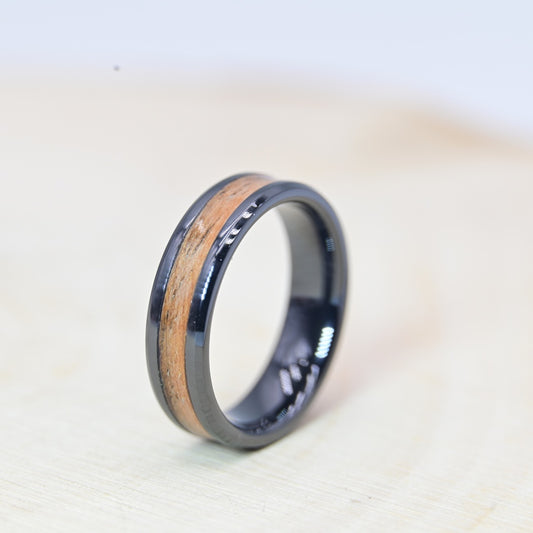 Bague avec Bois de Noyer Français - Céramique Noire